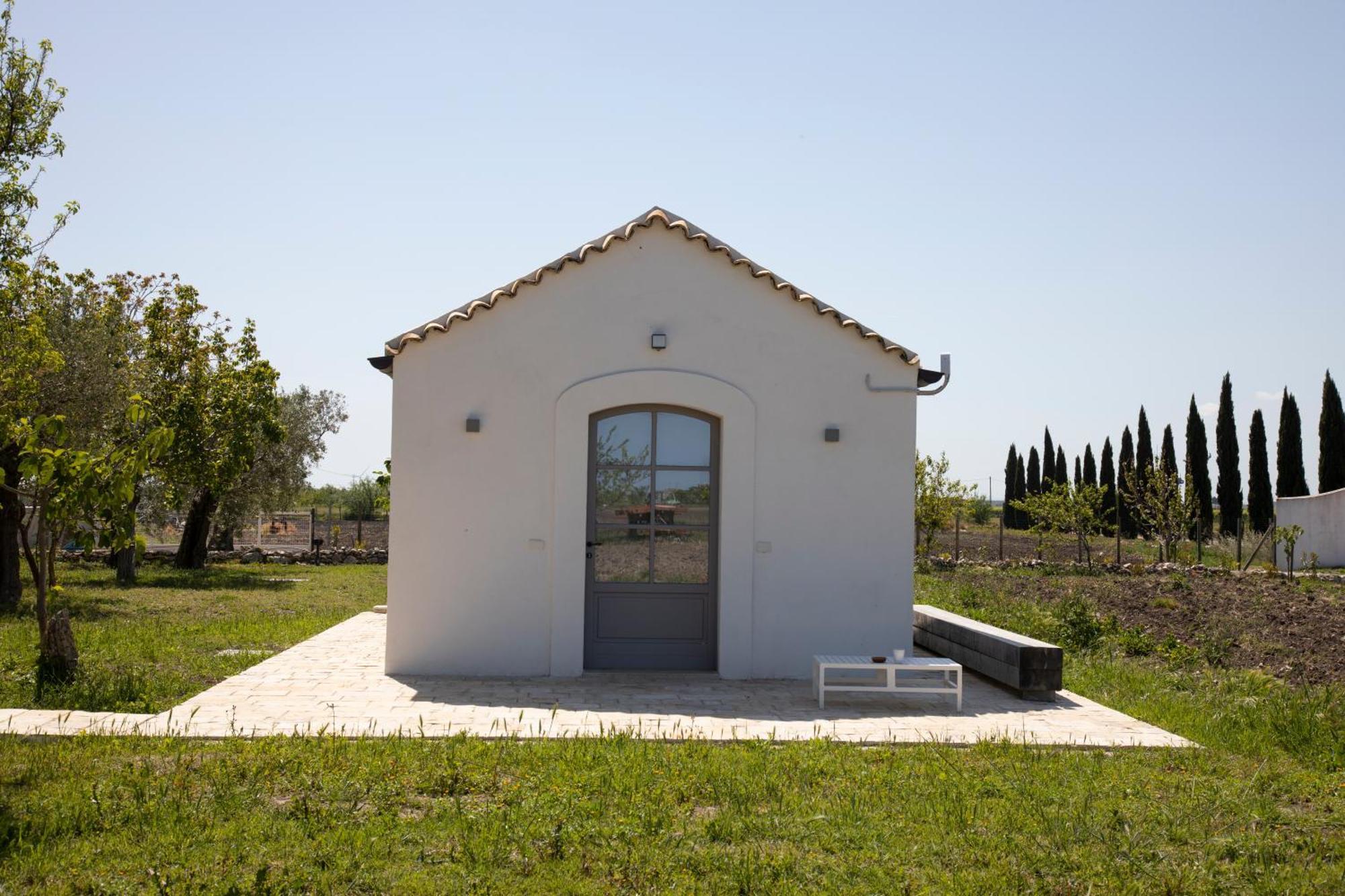 Masseria Celentano Relais & Agriturismo Сан-Северо Экстерьер фото