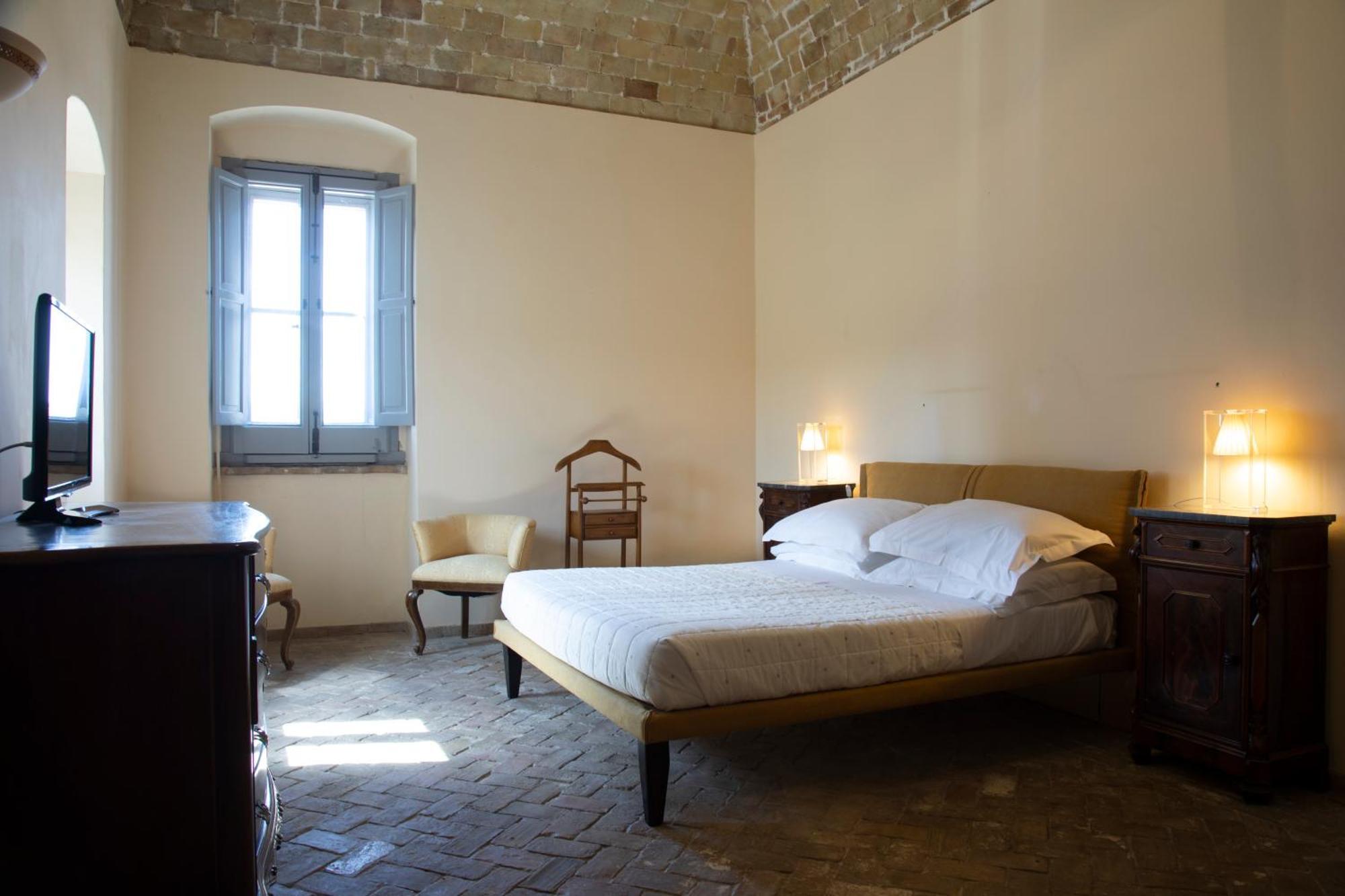 Masseria Celentano Relais & Agriturismo Сан-Северо Экстерьер фото